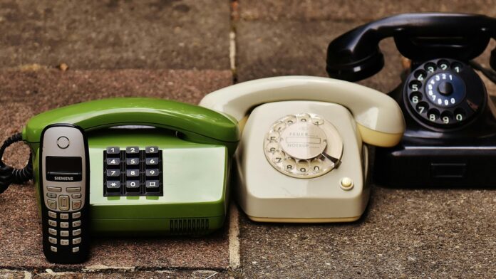 बिहार में अवैध फोन एक्सचेंज का भंडाफोड़: साइबर ठगी पर EOU की कार्रवाई image